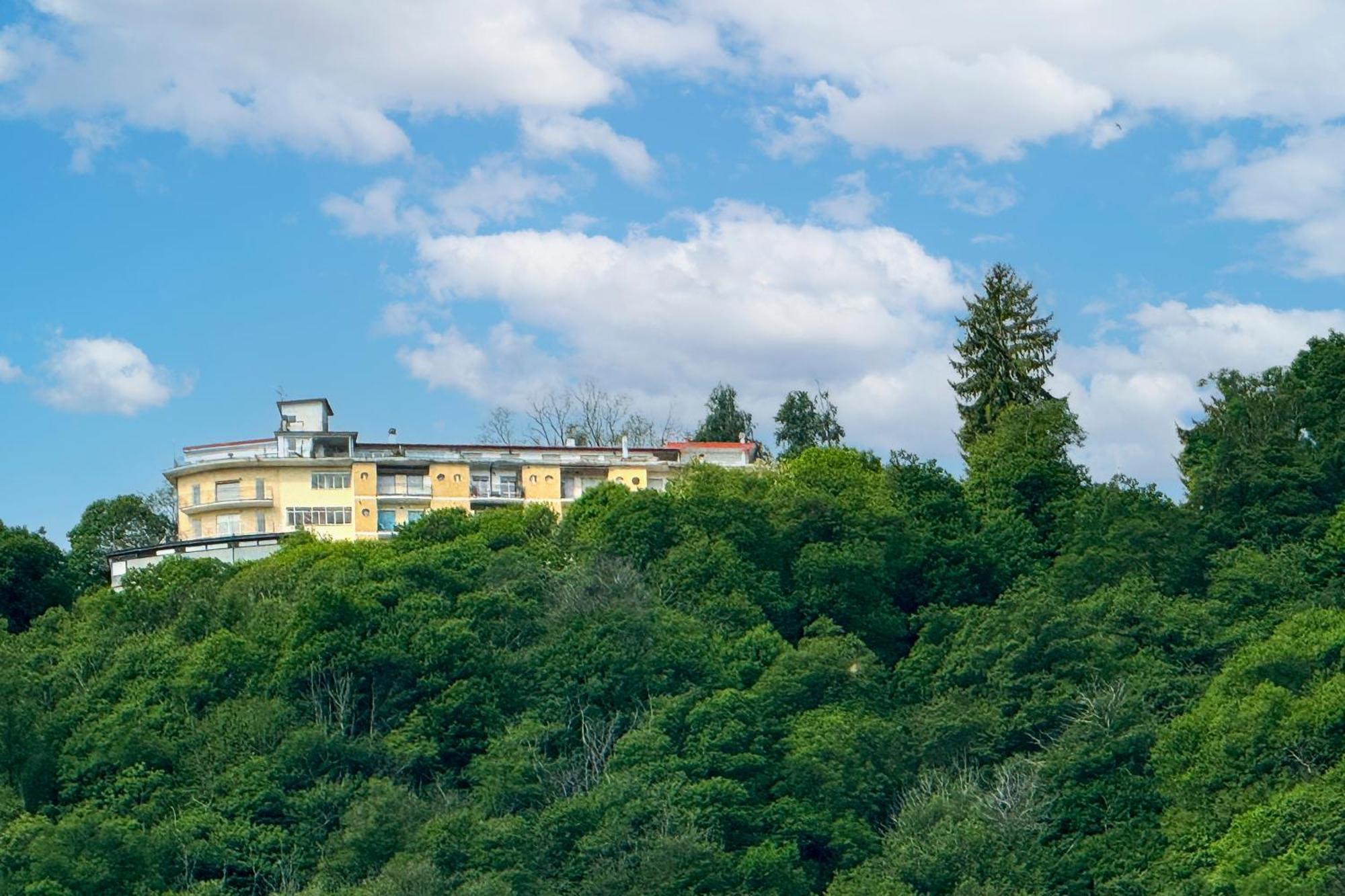 Appartamento Alberti Con Vista Lago Madonna Del Sasso 外观 照片